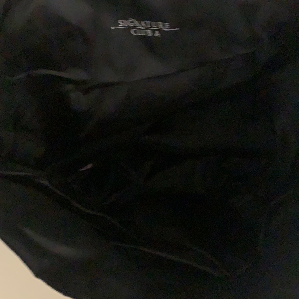 Tote - Picture 2 of 7